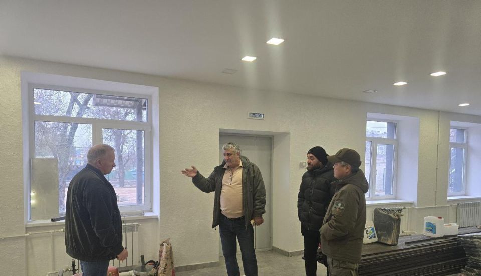 Якутия ведет обустройство амфитеатра у Дома детского и юношеского творчества в Докучаевске