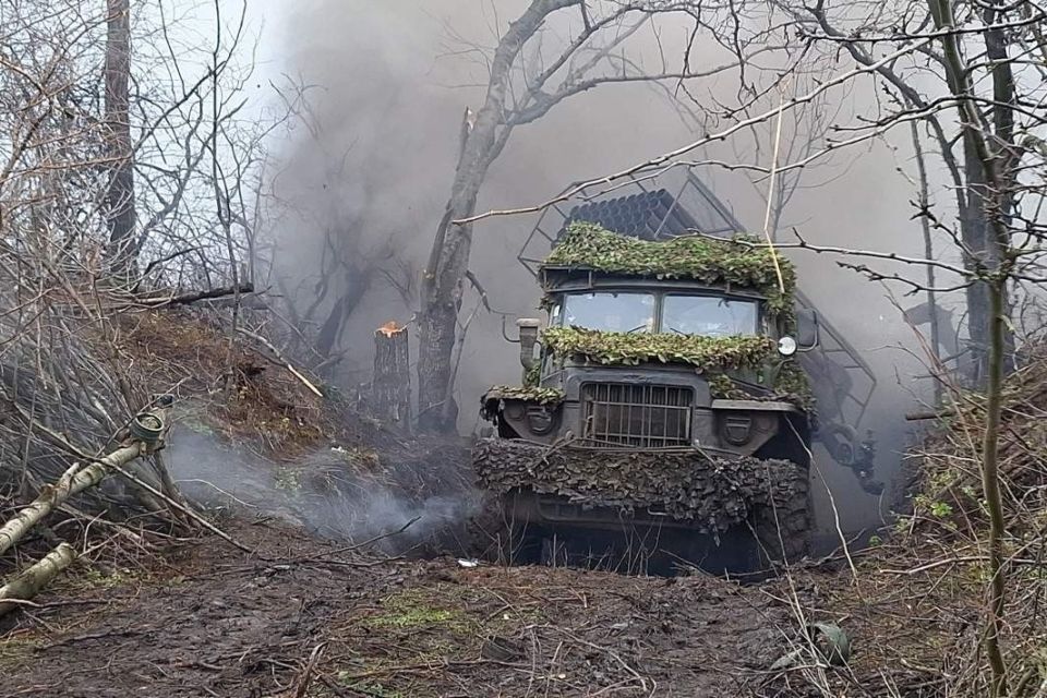 Дмитрий Астрахань: Временами «Град»: как артиллеристы помогают вытеснять ВСУ из Димитрова