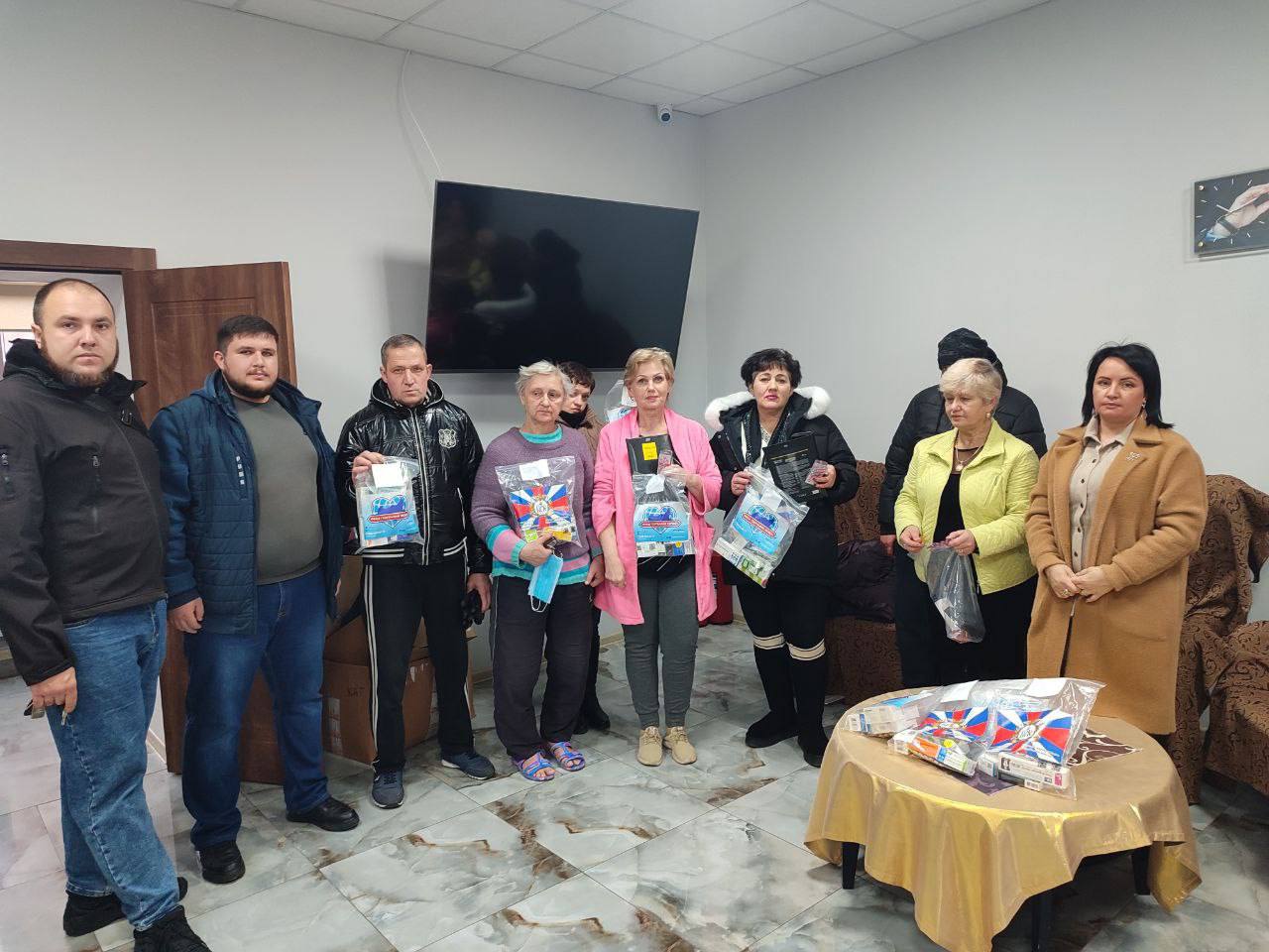 Наши волонтёры - маяки добра