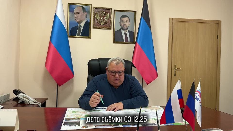 Игорь Мартынов: В прямом эфире рассказал:. 00:01 - Мария Николаевна обратилась с просьбой убрать дерево около газовой трубы по ул. Бакинская: