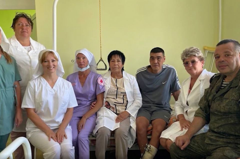 «Ангелы в белых платочках». Как волонтеры создают сестричества в Крыму