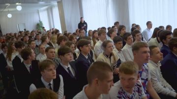 Усиливаем работу с Макеевкой, чтобы там была большая и сильная команда