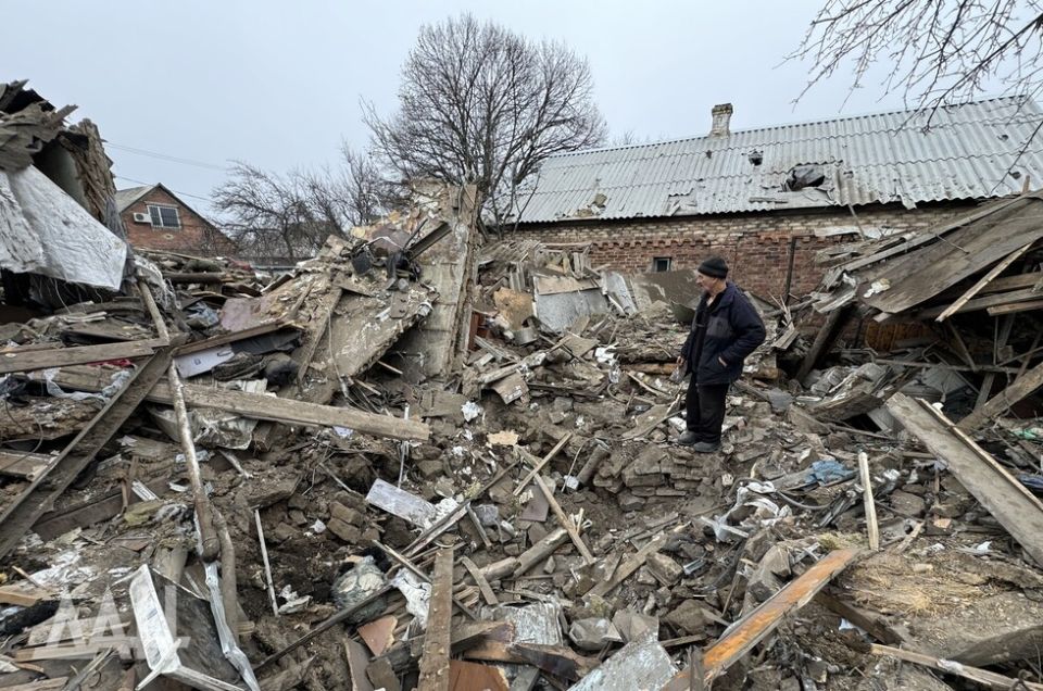 ФОТО: Место трагедии в Горловке, где от ВСУ пострадала семья