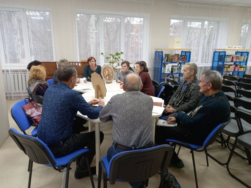 6 декабря в Центральной городской модельной библиотеке состоялось заседание литературно-поэтического клуба «Бригантина»