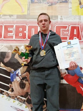 Спортсмен из ДНР Сакалош Виктор воспитанник тренера и ветерана СВО Ревякина С.В