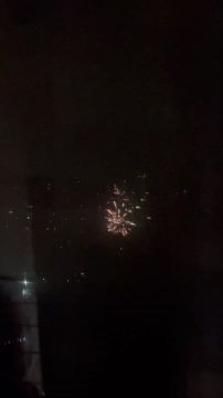 Салюты пускают прямо в Донецке