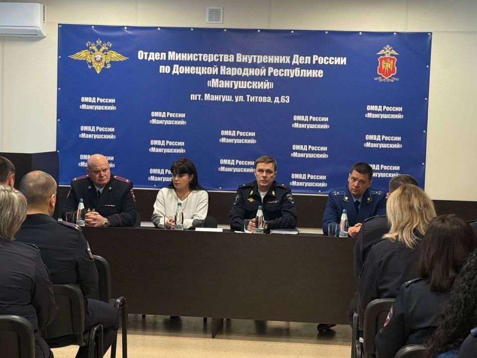 В ходе рабочего визита в Отдел МВД России «Мангушский» заместитель Министра – начальник следственного управления МВД по ДНР, генерал-майор юстиции Дмитрий Костюк представил личному составу нового руководителя – подполковника...
