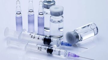 Сезонная вакцинация против гриппа, согласно Приказу №1122н от 06.12.2021г. Минздрава РФ, является обязательной ежегодной прививкой и внесена в Национальный календарь профилактических прививок