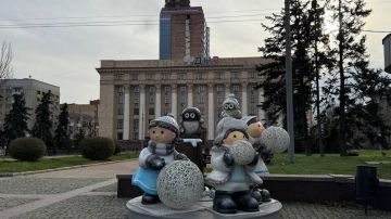 "Беспилотники, ДТП и водичка "под шубой": чем сегодня живет Донбасс