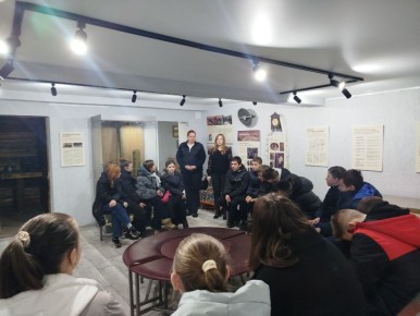 Ты и закон: правовой час для старшеклассников Володарского округа