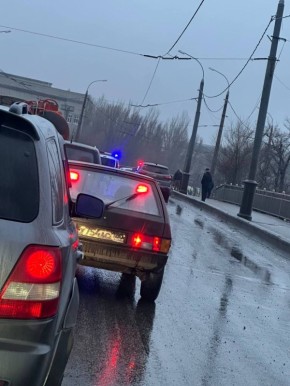 День жестянщика объявляется открытым массовым ДТП в Харцызске