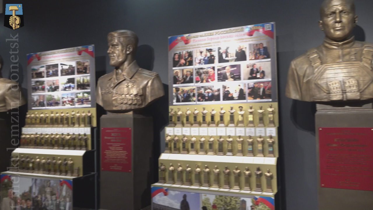 Алексей Кулемзин: ВЫСТАВКА «ЗАЩИТНИКИ ОТЕЧЕСТВА»