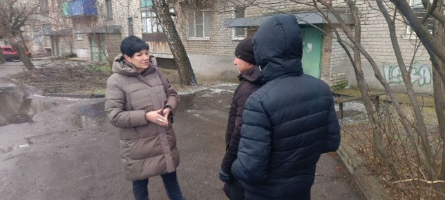 В Дебальцево 09 декабря 2025 года состоялась встреча депутата Дебальцевского городского совета от "Единой России" Натальи Сиренко с жителями города