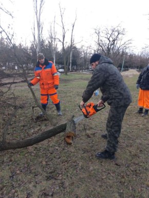 Бригада владимирцев работает в Кировском