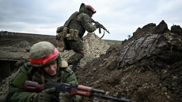 Бойцы ВС РФ не допускают прорыва гарнизона ВСУ из окруженного Димитрова