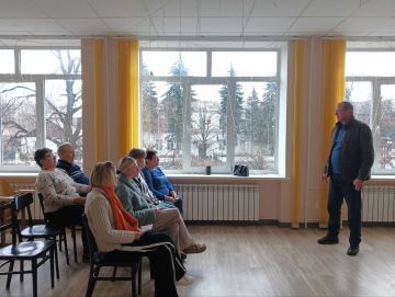 Во исполнение поручения Главы Донецкой Народной Республики Дениса Владимировича Пушилина о необходимости постоянного и открытого диалога с населением, председатель Дебальцевского городского совета Сергей Шульженко провёл...