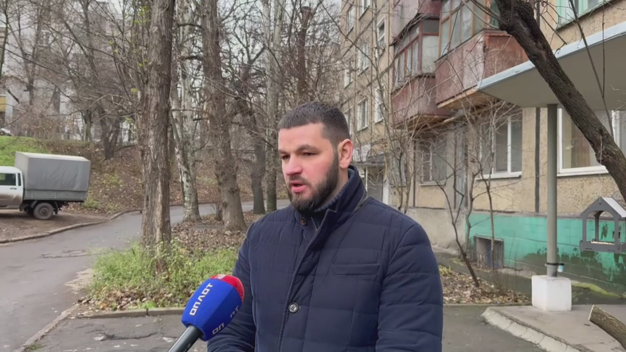 По поручению Главы ДНР Дениса Пушилина Единый региональный фонд по управлению МКД взял в работу ремонт кровли многоквартирного дома по ул. Набережной в Ворошиловском районе Донецка