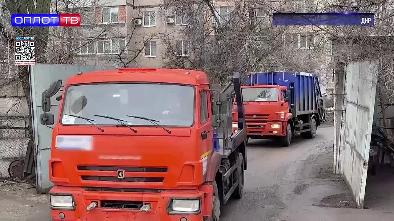 Новая спецтехника приехала в Республику