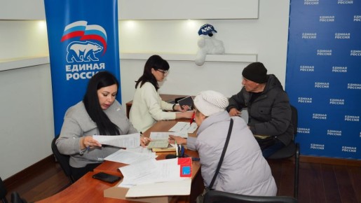 Глава ДНР о главном: По просьбам жителей продлеваем расширенный формат приема граждан в общественных приемных «Единой России»