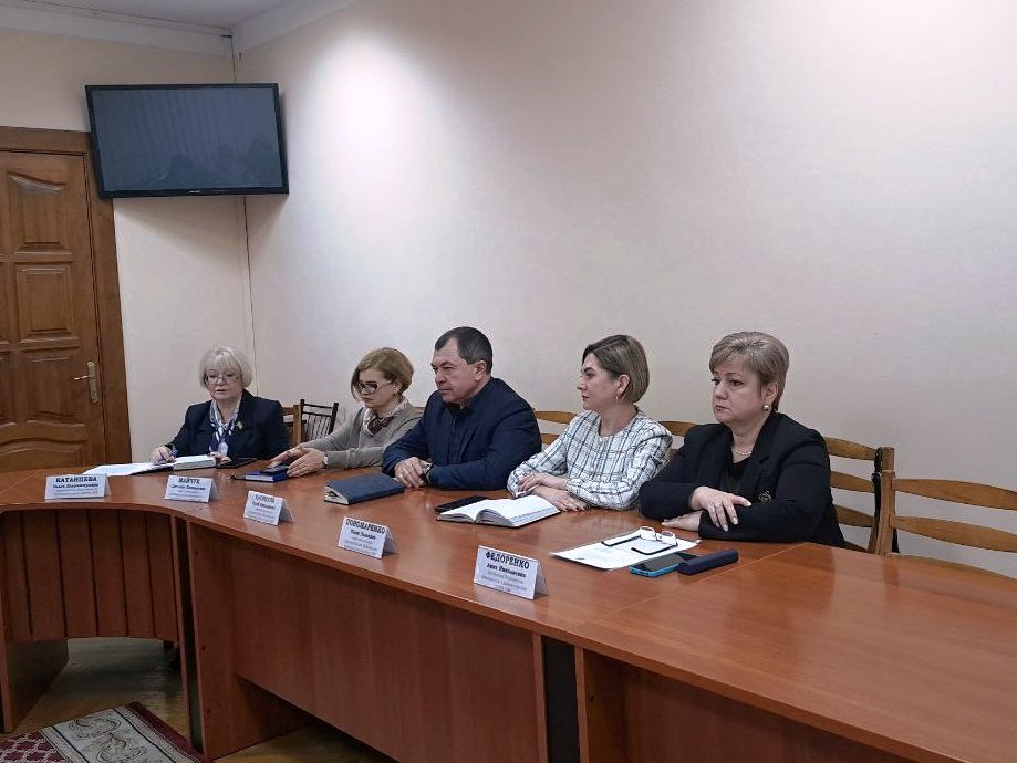 В Шахтерске состоялось заседание Общественного совета