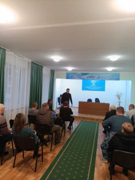 Сегодня Первый заместитель Главы Администрации Тельмановского округа провёл встречу с трудовым коллективом "Вода Донбасса"