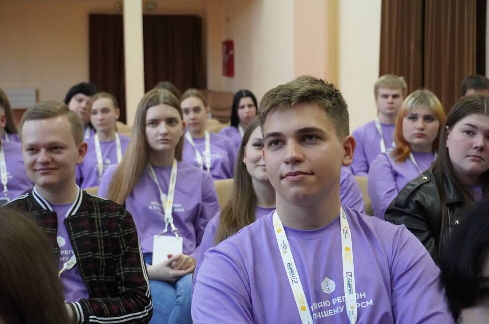 Молодежь ДНР в этом году привлекла в два раза больше грантов, чем в прошлом