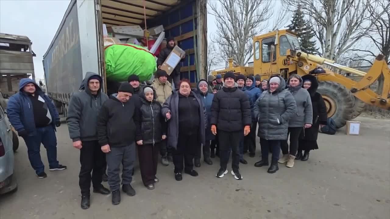 Подарки из Салехарда (ЯНАО) прибыли в Волноваху