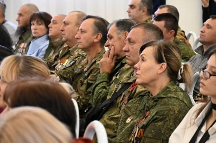 Свыше 5 тыс. мероприятий провели в ДНР в Год защитника Отечества