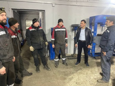 Денис Машков встретился с трудовым коллективом