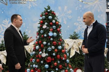 Артём Жога: Новый год - время чудес!. Дал старт всероссийской благотворительной акции "Ёлка желаний" в Уральском федеральном округе