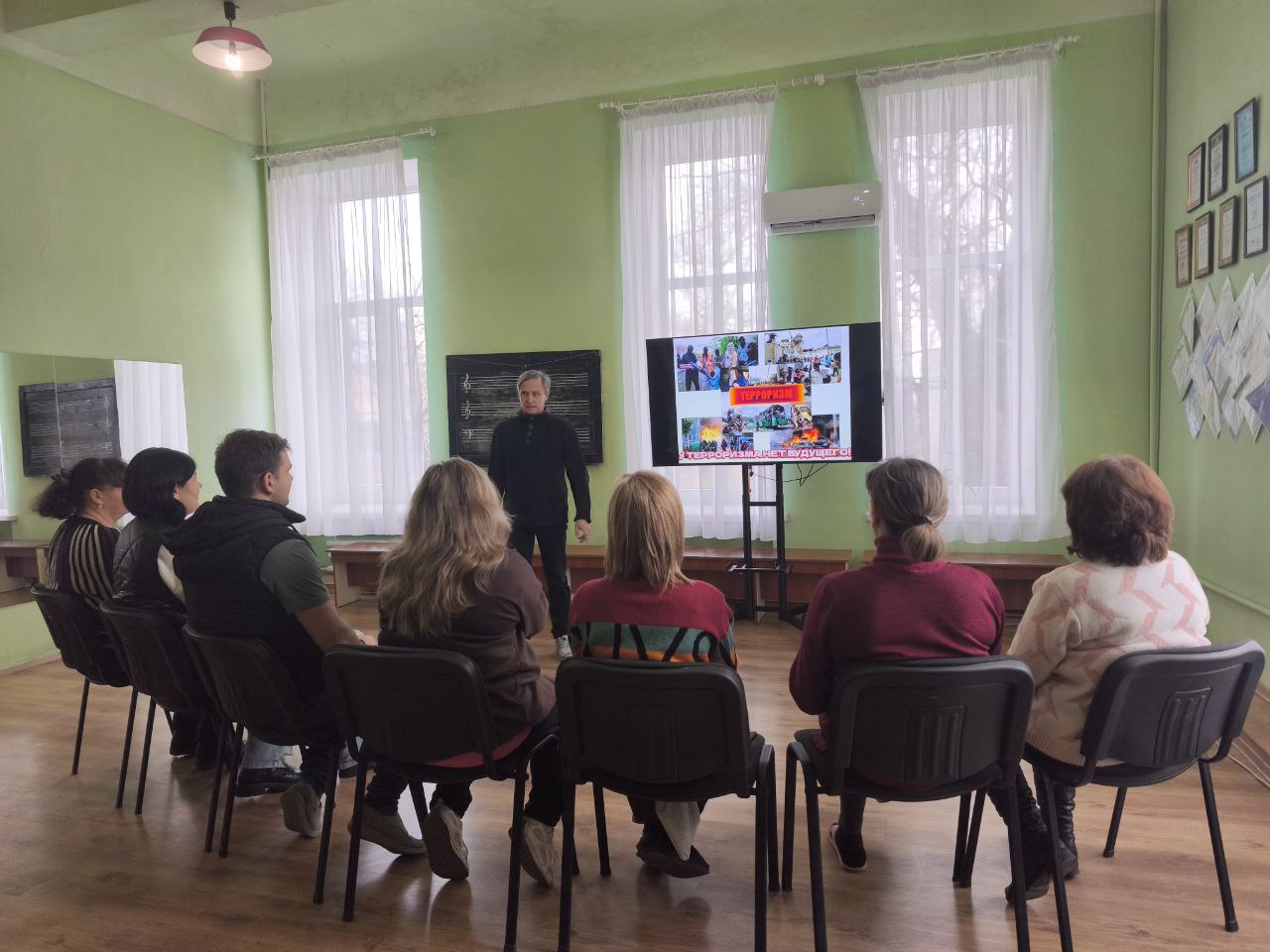 «У ТЕРРОРИЗМА НЕТ БУДУЩЕГО»