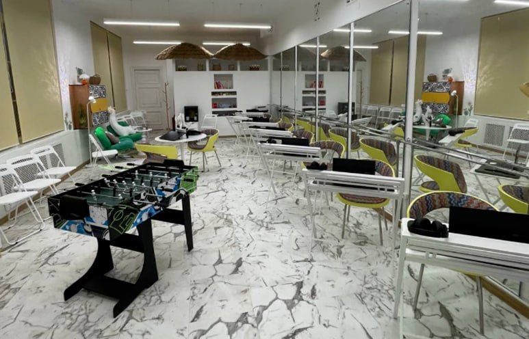 Открылись два IT-центра для детей в Донбассе