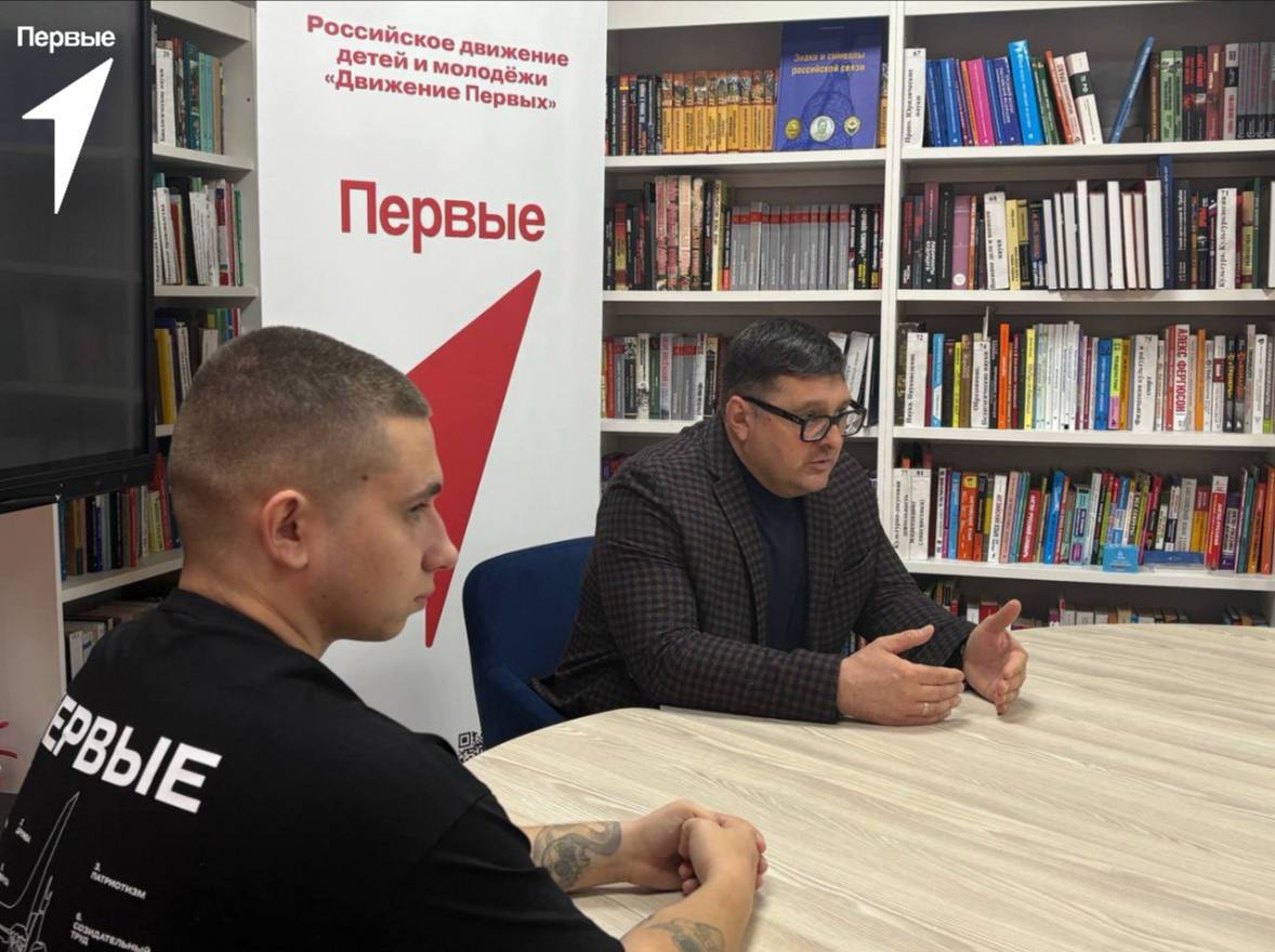 Сегодня наши активисты встретились с главой Новоазовского округа — важный шаг к диалогу и развитию!