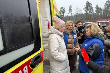 РФ вернула 15 россиян с территории Украины в рамках гуманитарной акции