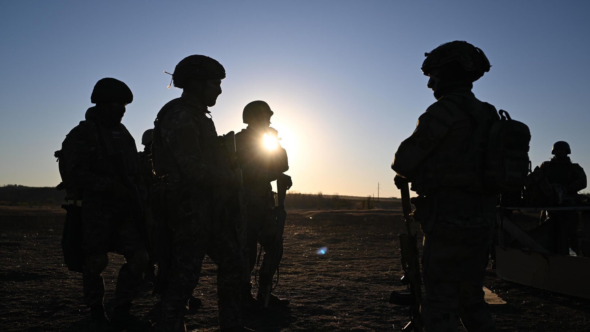 Жители Красноармейска рассказали о встрече российских военных. Главное к этому часу