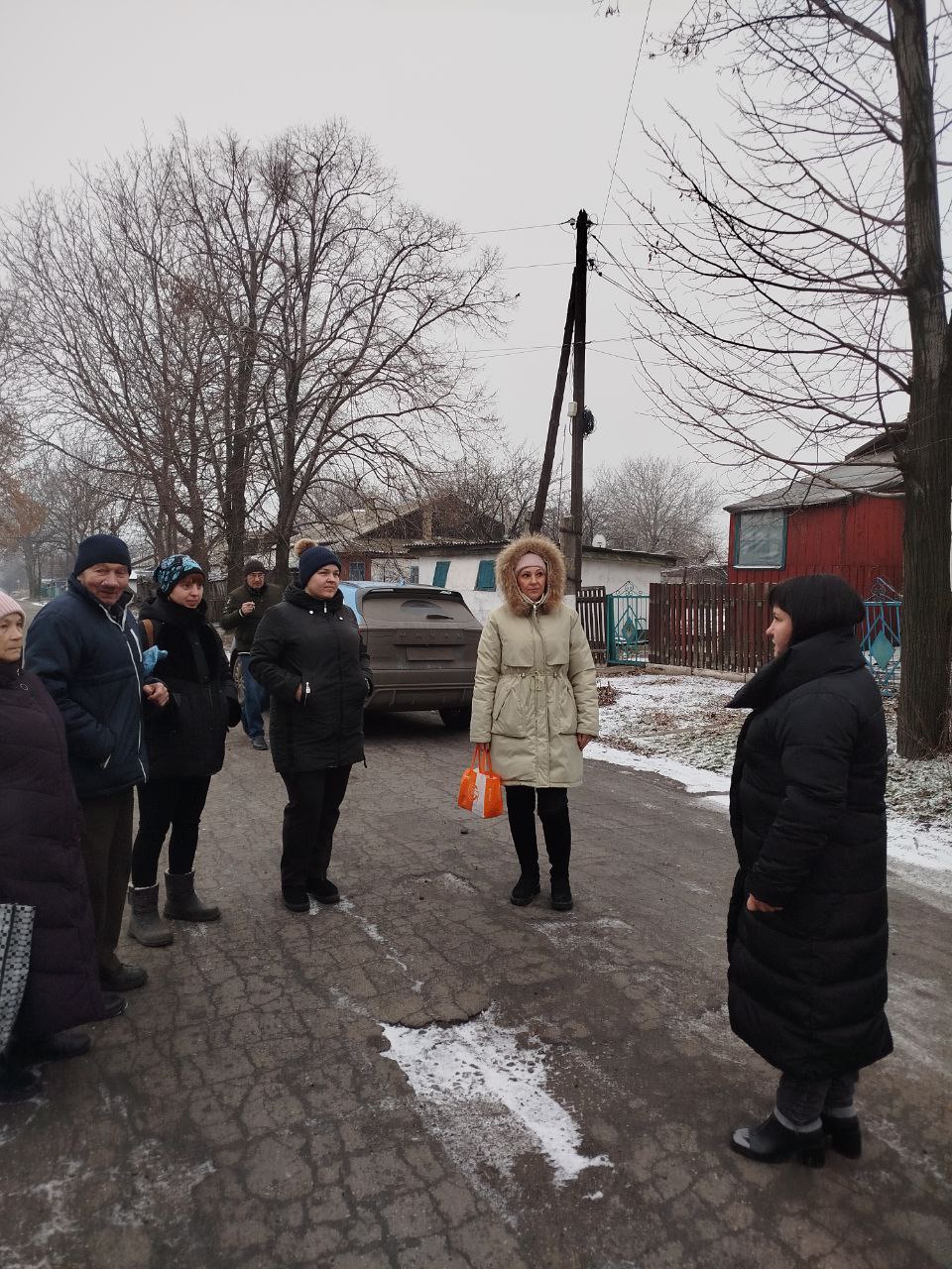 17 декабря Римма Ермакова, член Общественного совета провела встречу с населением по адресу: ул.Волынская