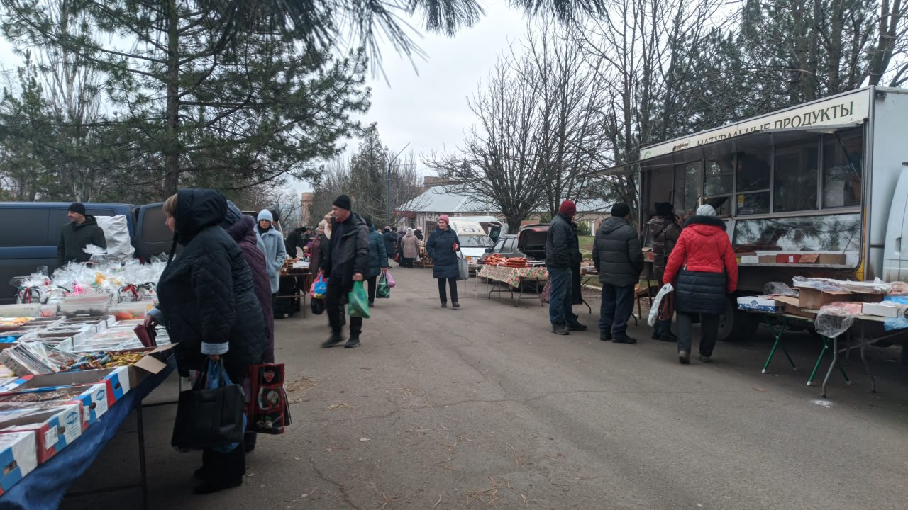 Николай Михайлов: В посёлке Старобешево прошла выездная ярмарка