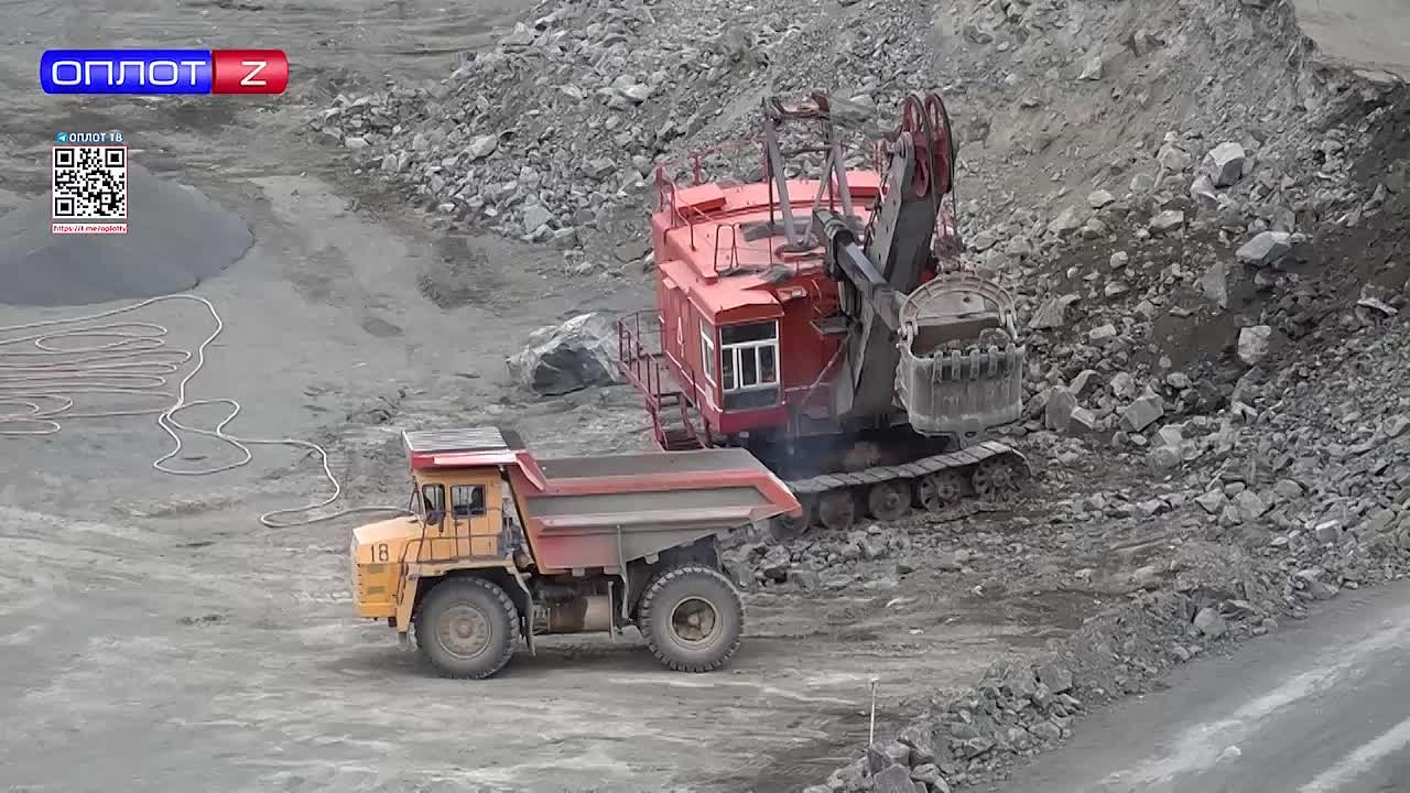 Работа по производству местных строительных материалов