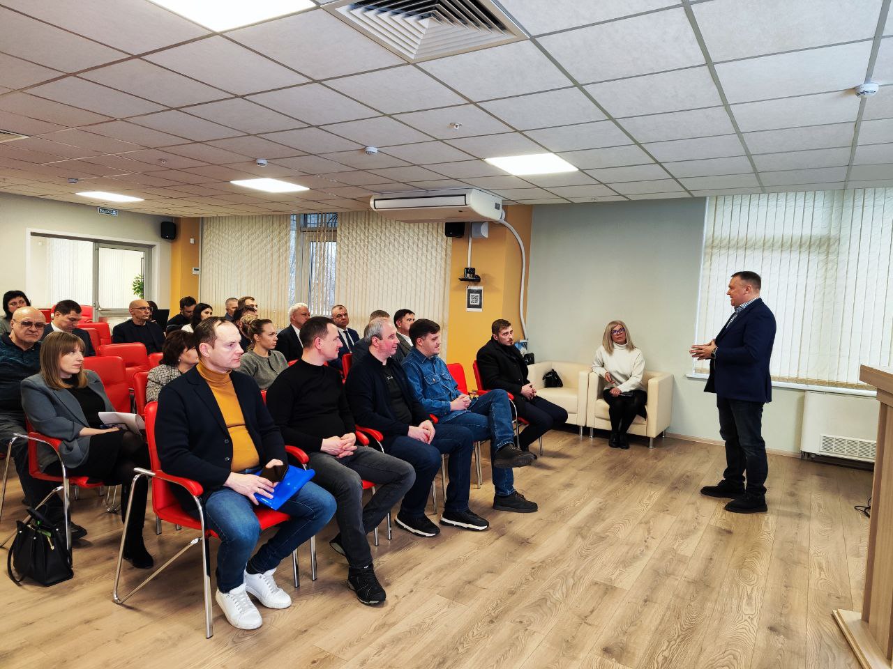 Донецкую Народную Республику с рабочим визитом посетила делегация из Краснодарского края