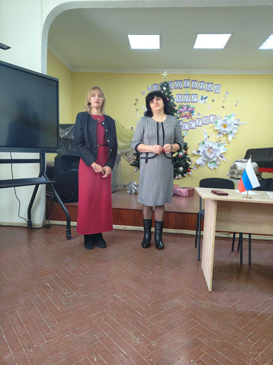 В Мангуше обсудили актуальные вопросы социального обслуживания и транспортной доступности