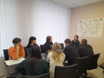 Сегодня депутат Тельмановского муниципального совета Мария Вагнер провела встречу с сотрудниками совета