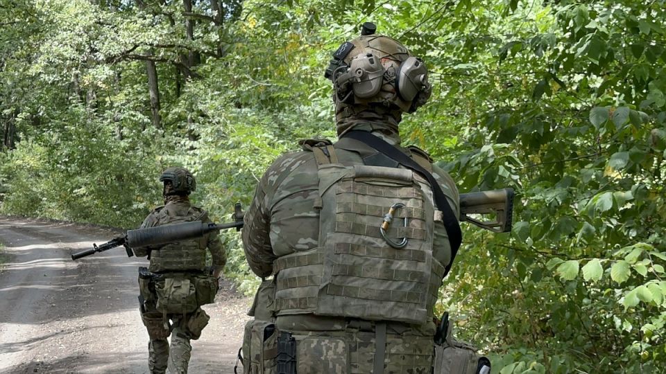 Герасимов: Войска РФ ведут уличные бои в Красном Лимане