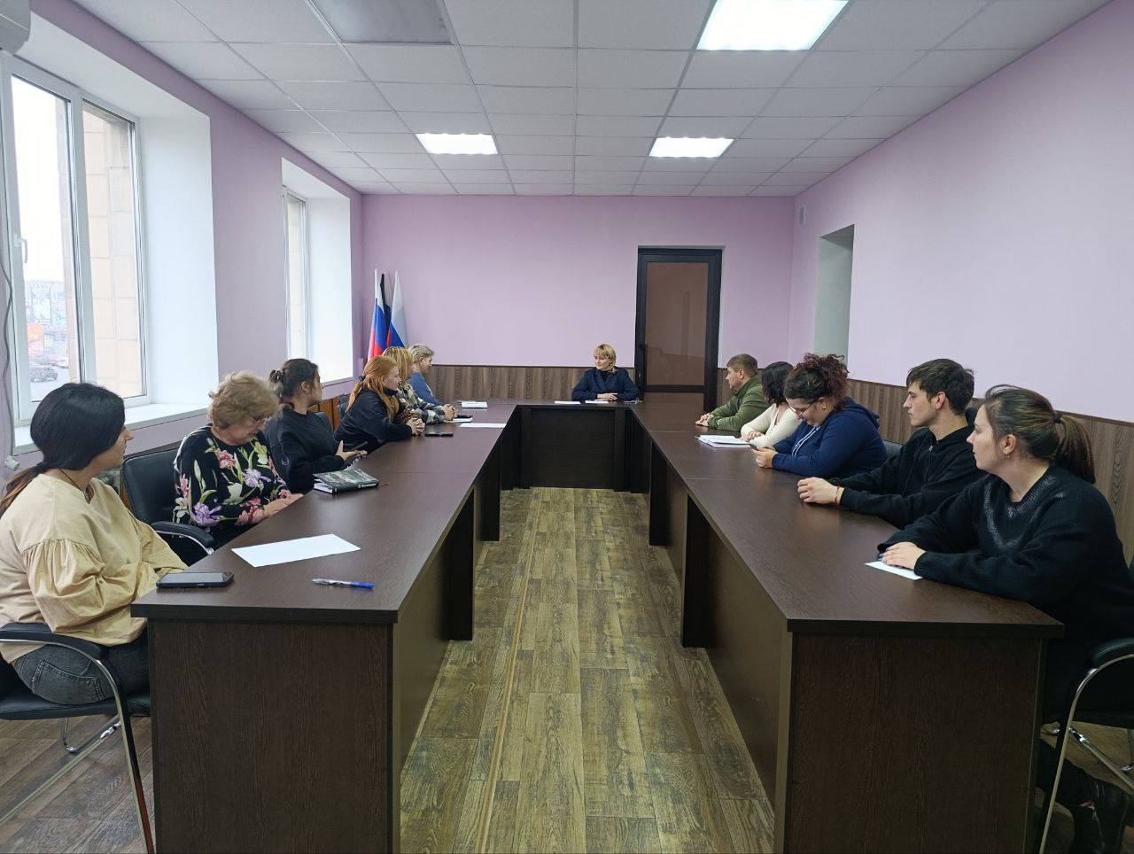 Сегодня, 19 декабря помощник секретаря местного отделения Общественного Движения «Донецкая Республика» Червоногвардейского района города Макеевки, заместитель руководителя Управы Червоногвардейского внутригородского района...