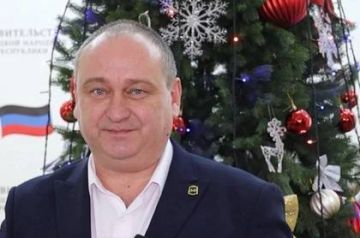 Глава Минспорта ДНР исполнит новогоднюю мечту шестилетней девочки из Шахтерска