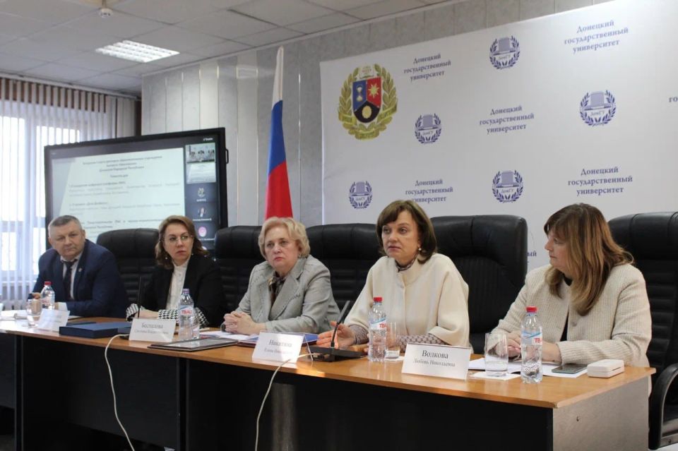 ����-������� ������ ���������� ������� ������� � ������ �������� �������� �������� ����������