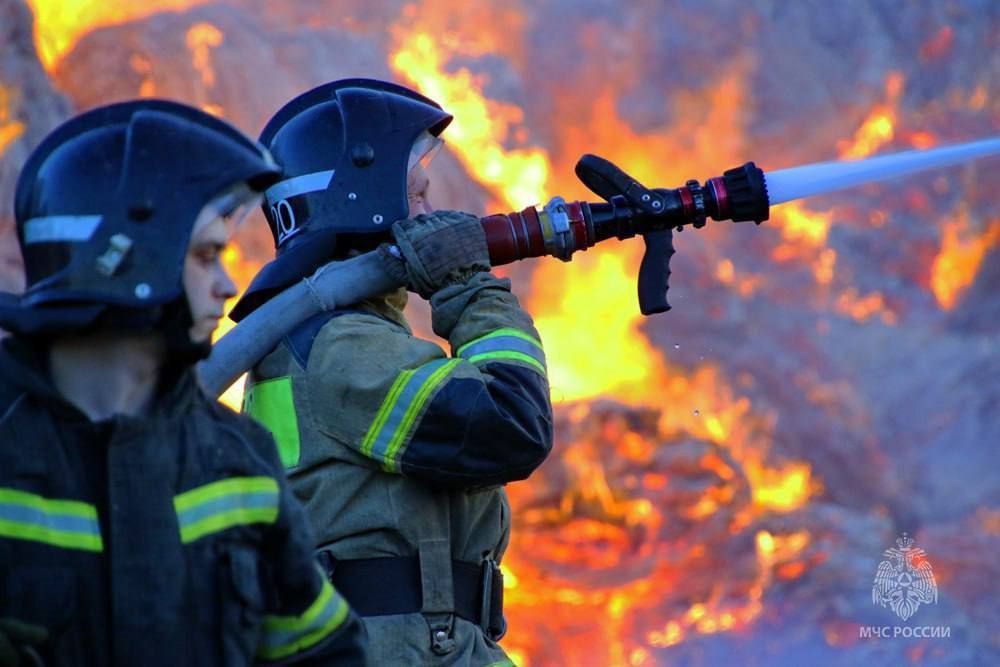 За минувшие сутки в ДНР ликвидировано 17 пожаров — ГУ МЧС России по Республике