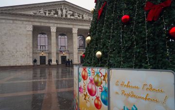 В Мариуполе открыли восстановленный драмтеатр