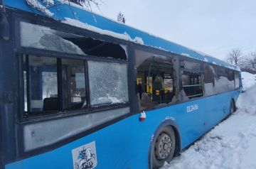 Три мирных жителя ранены ударами украинских дронов в Амвросиевке