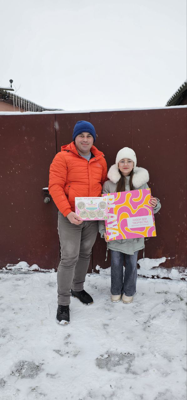 Эстафета добра продолжается: Депутаты подарили волшебство детям Дебальцево в рамках «Ёлки желаний»