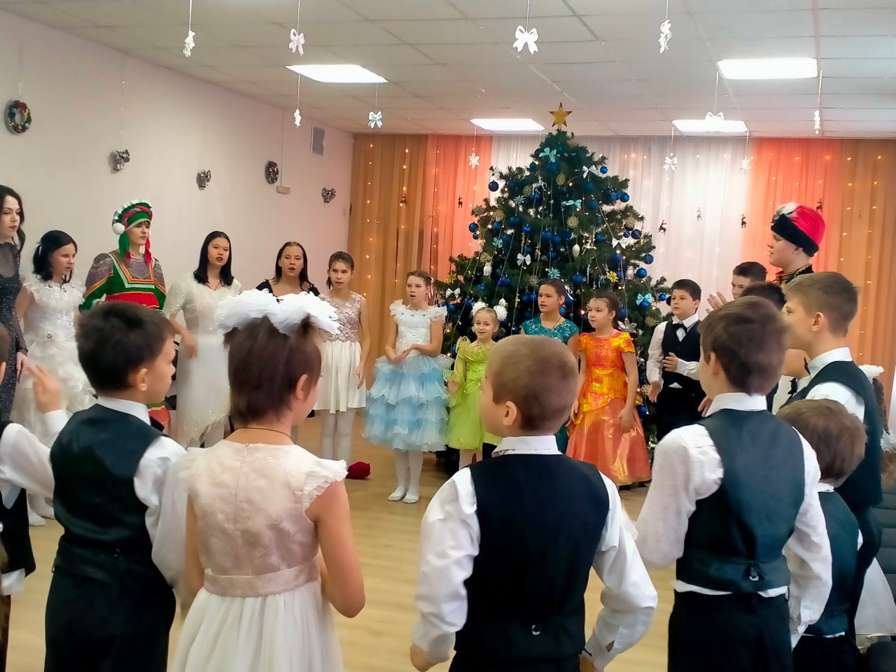 «Зимняя сказка» в реабилитационном центре Шахтерска